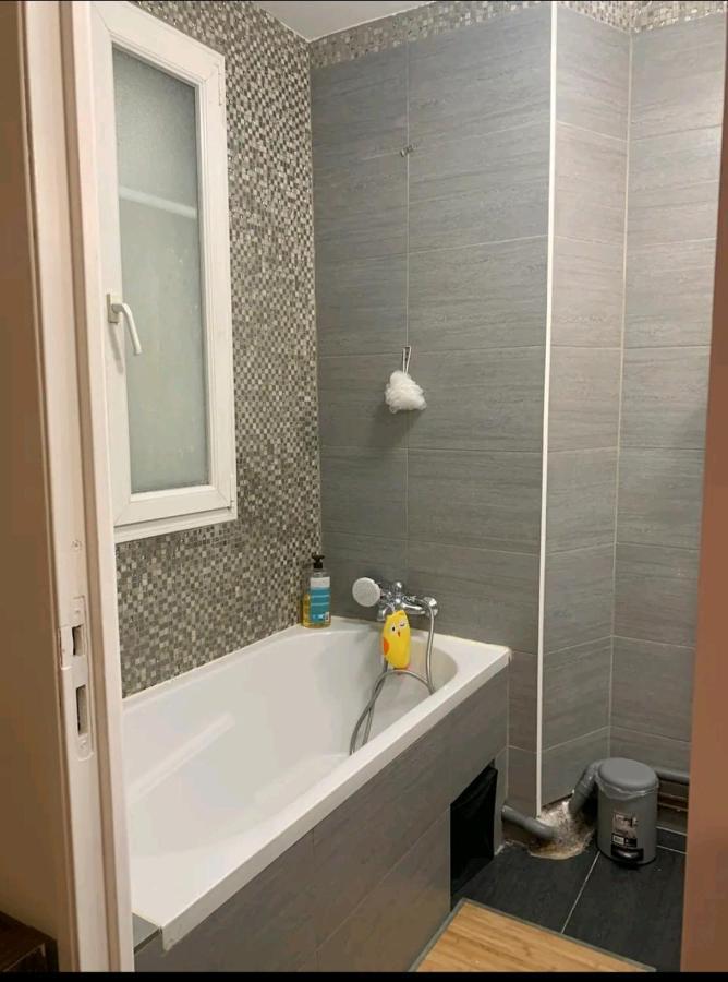 Massi'Z Apartment Neuilly sur Marne Bagian luar foto